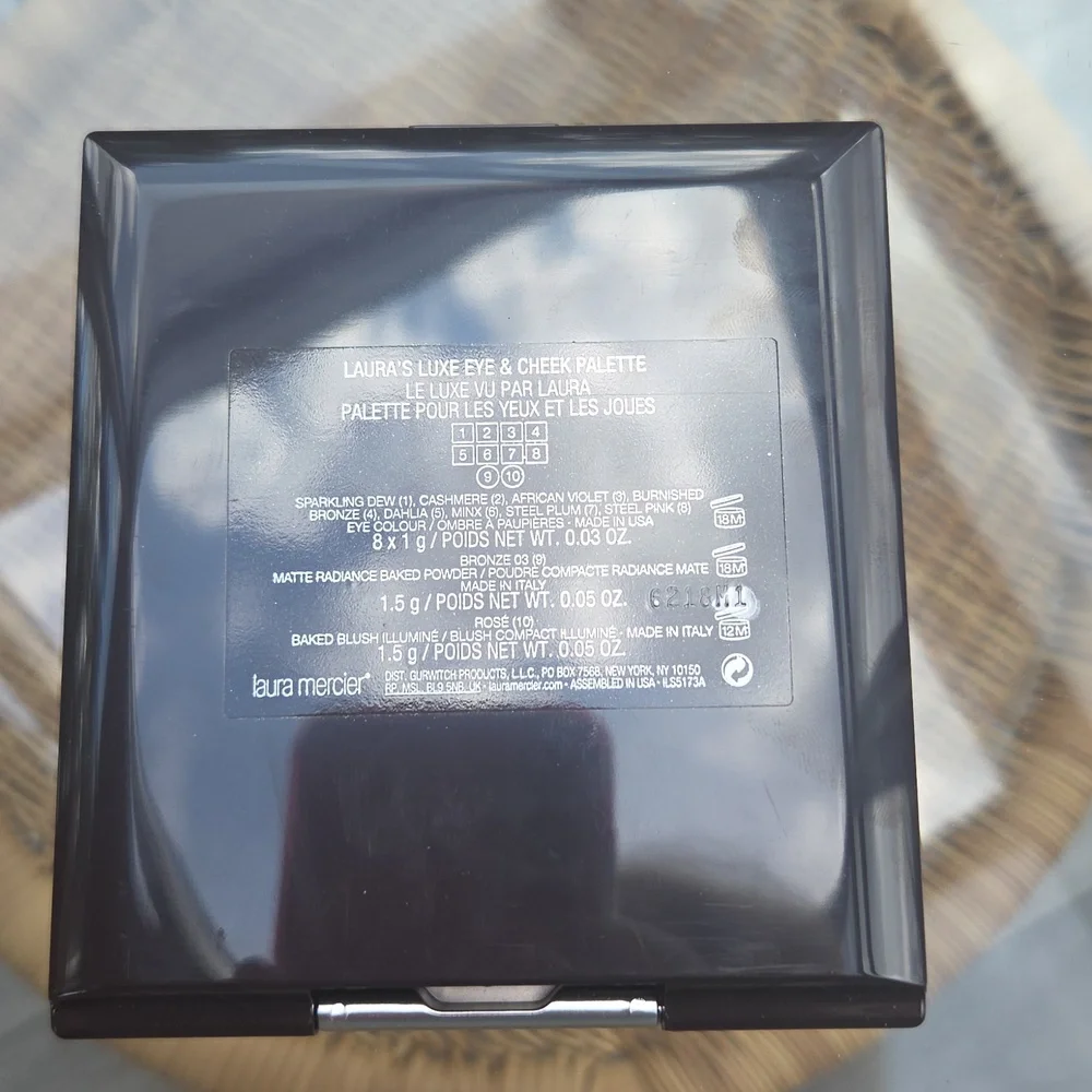 Laura Mercier Laura